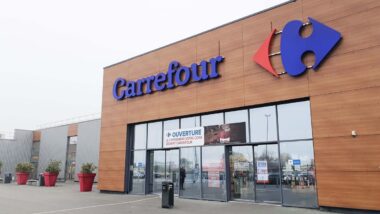Carrefour contre ses franchisés : une bataille judiciaire pour l'autonomie