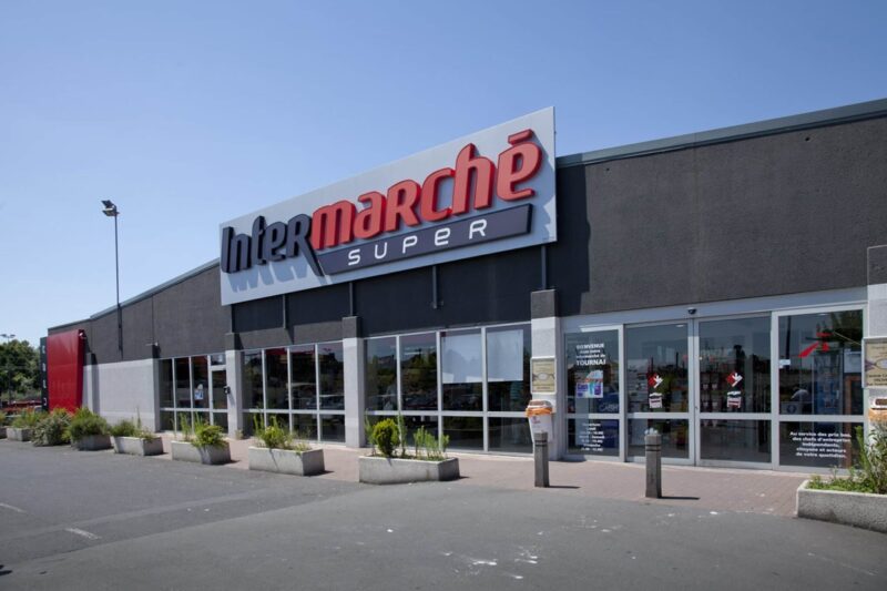 Fermeture massive des magasins Intermarché : la colère gronde chez les consommateurs