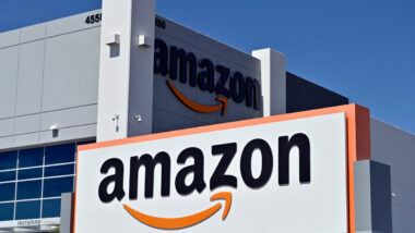 À la veille du bilan Trump, Amazon revoit ses stratégies tarifaires