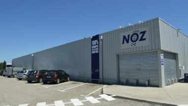 Noz dévoile sa stratégie pour dominer le marché mondial du déstockage