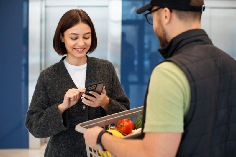 Walmart devient rentable en e-commerce, mais où en sont Carrefour et E.Leclerc ?