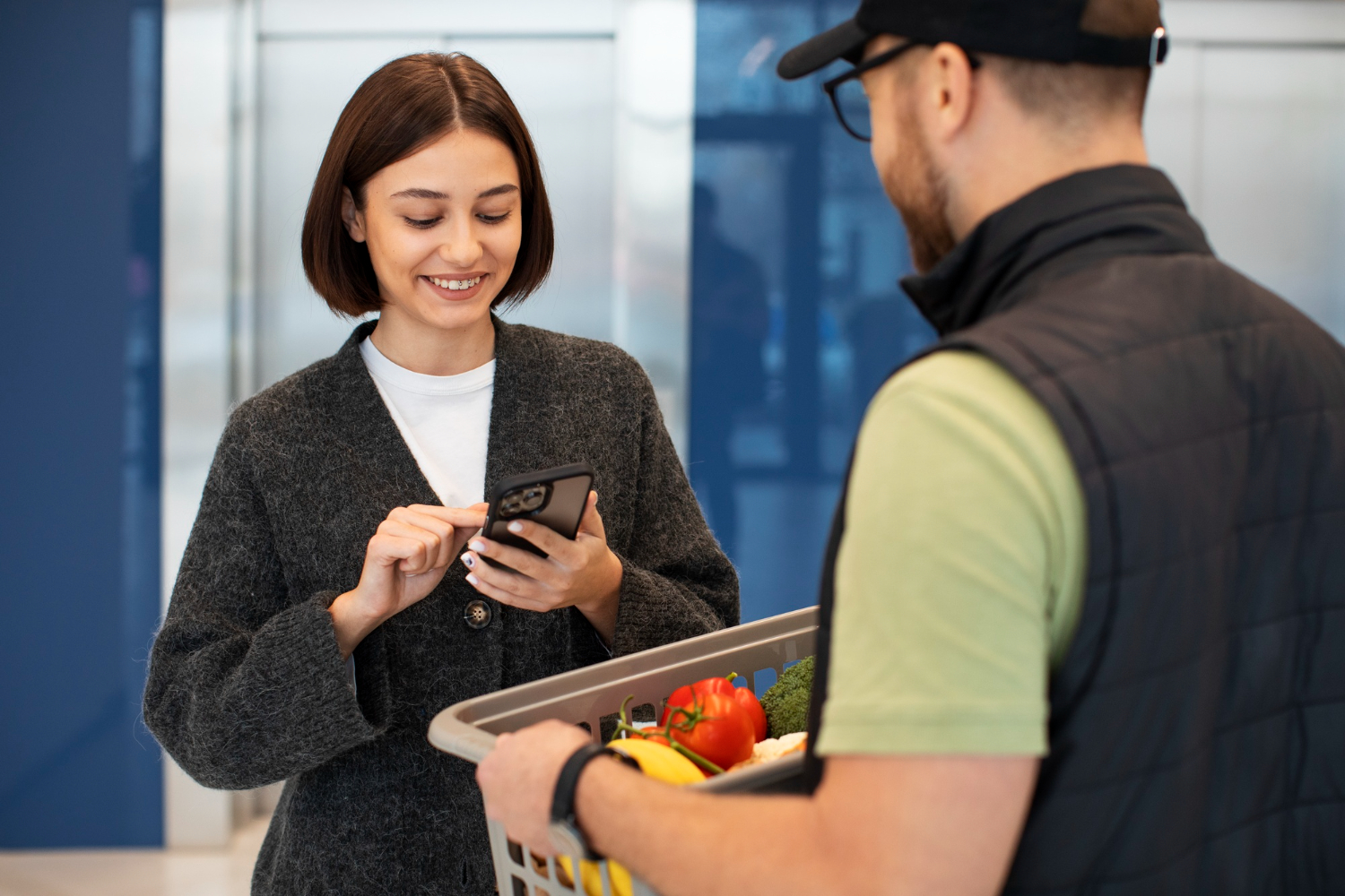Walmart devient rentable en e-commerce, mais où en sont Carrefour et E.Leclerc ?