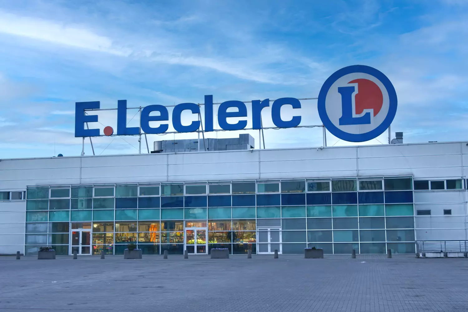 E.Leclerc en plein essor : Carrefour, Intermarché et U dominent toujours le marché
