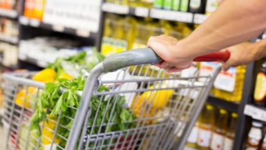 Alimentation : les supermarchés regagnent du terrain sur leurs profits