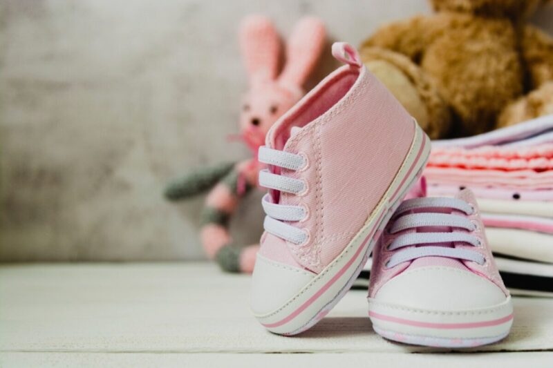 Kiabi élargit son offre avec des chaussures confortables pour bébés