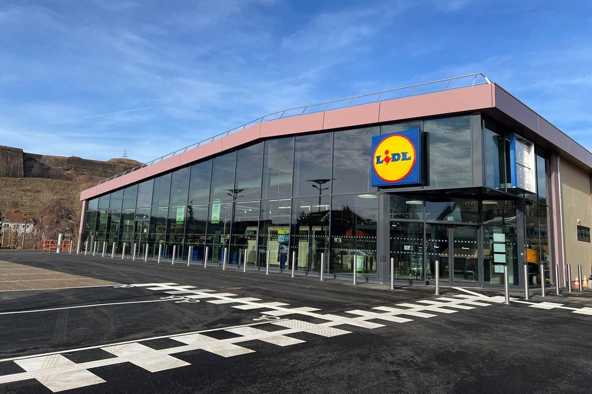 Lidl passe à la vitesse supérieure avec le rachat de 19 supermarchés et 8 stations-service