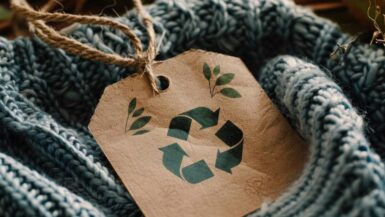 Le Nutri-score du textile va transformer vos choix de vêtements et limiter leur impact environnementa